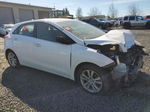 2013 Hyundai Elantra Gt  White vin: KMHD35LE0DU025164