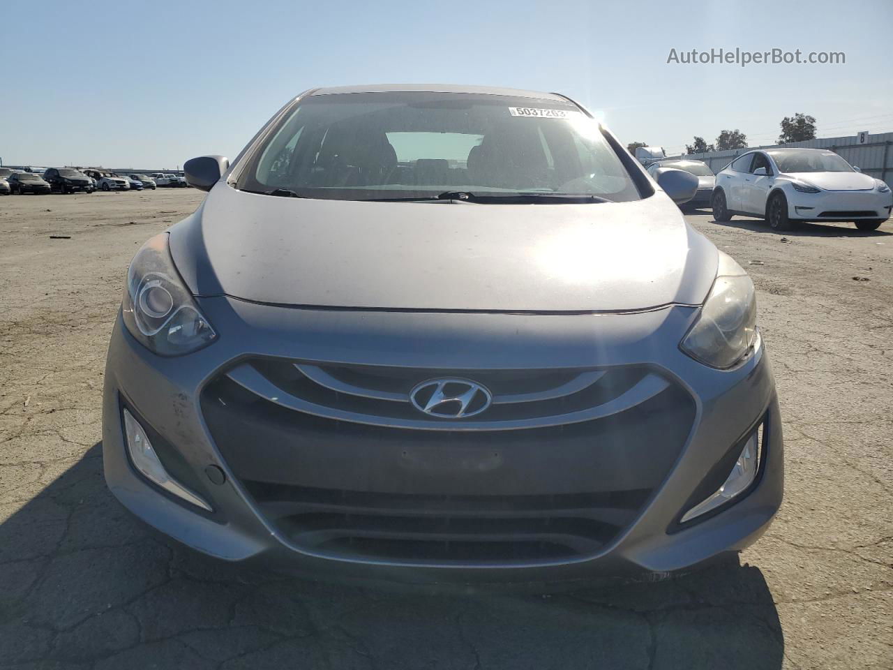 2013 Hyundai Elantra Gt  Gray vin: KMHD35LE0DU109310