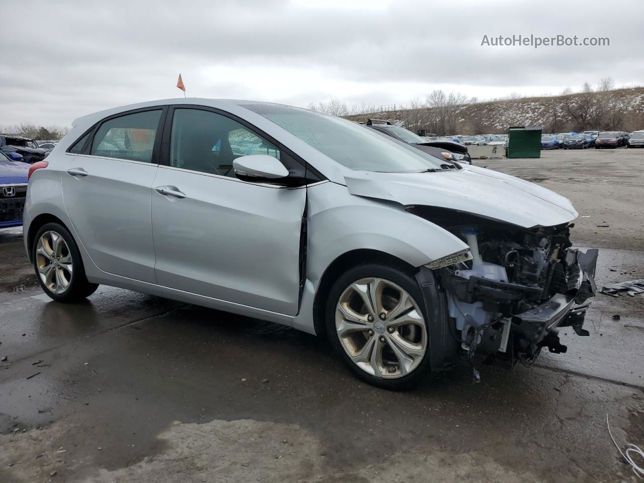 2013 Hyundai Elantra Gt  Серебряный vin: KMHD35LE1DU148942