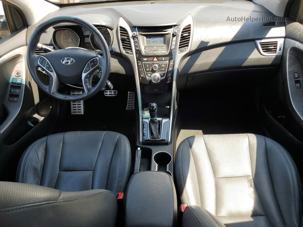 2013 Hyundai Elantra Gt  Silver vin: KMHD35LE2DU051278
