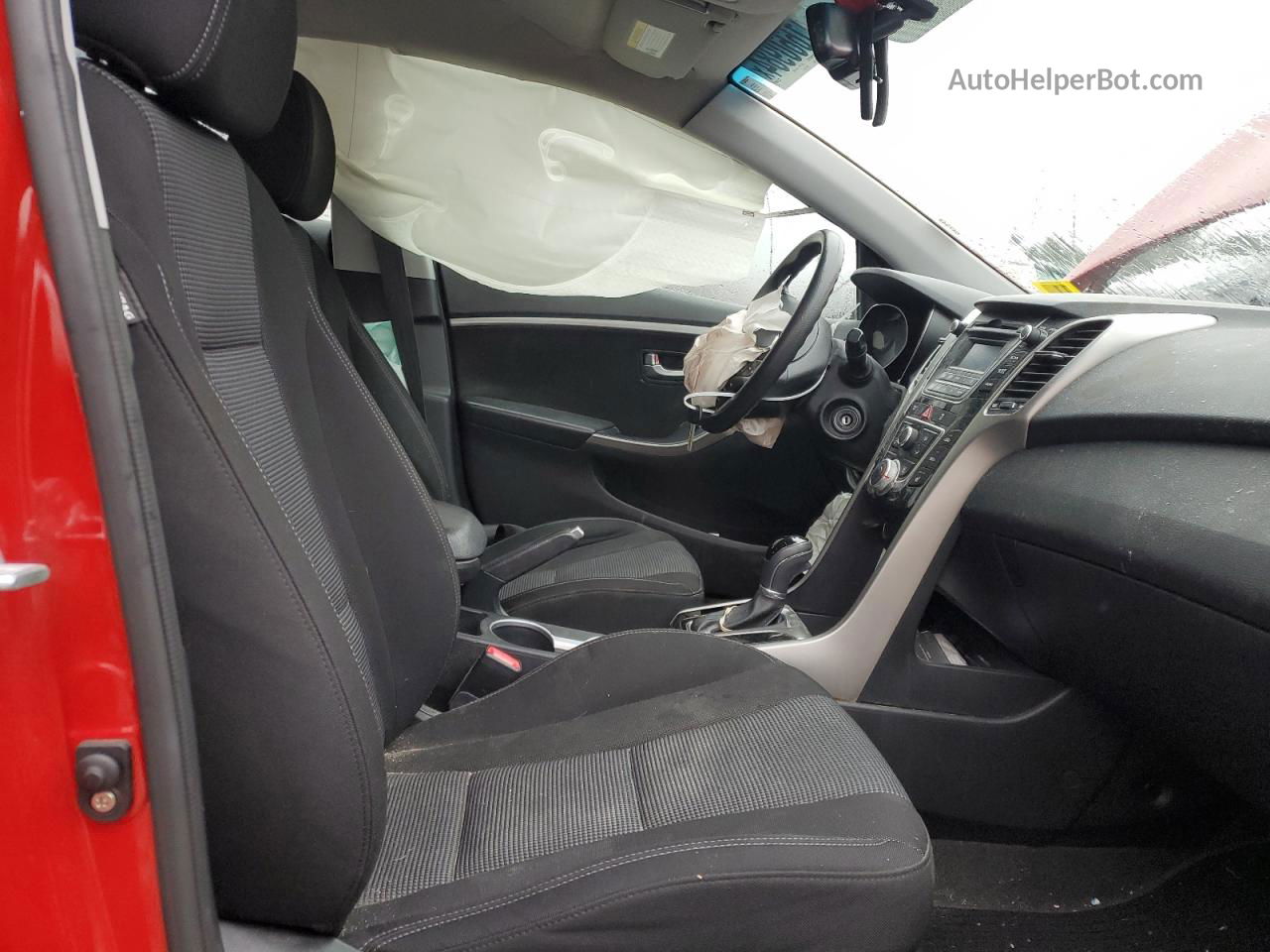 2013 Hyundai Elantra Gt  Red vin: KMHD35LE5DU031722