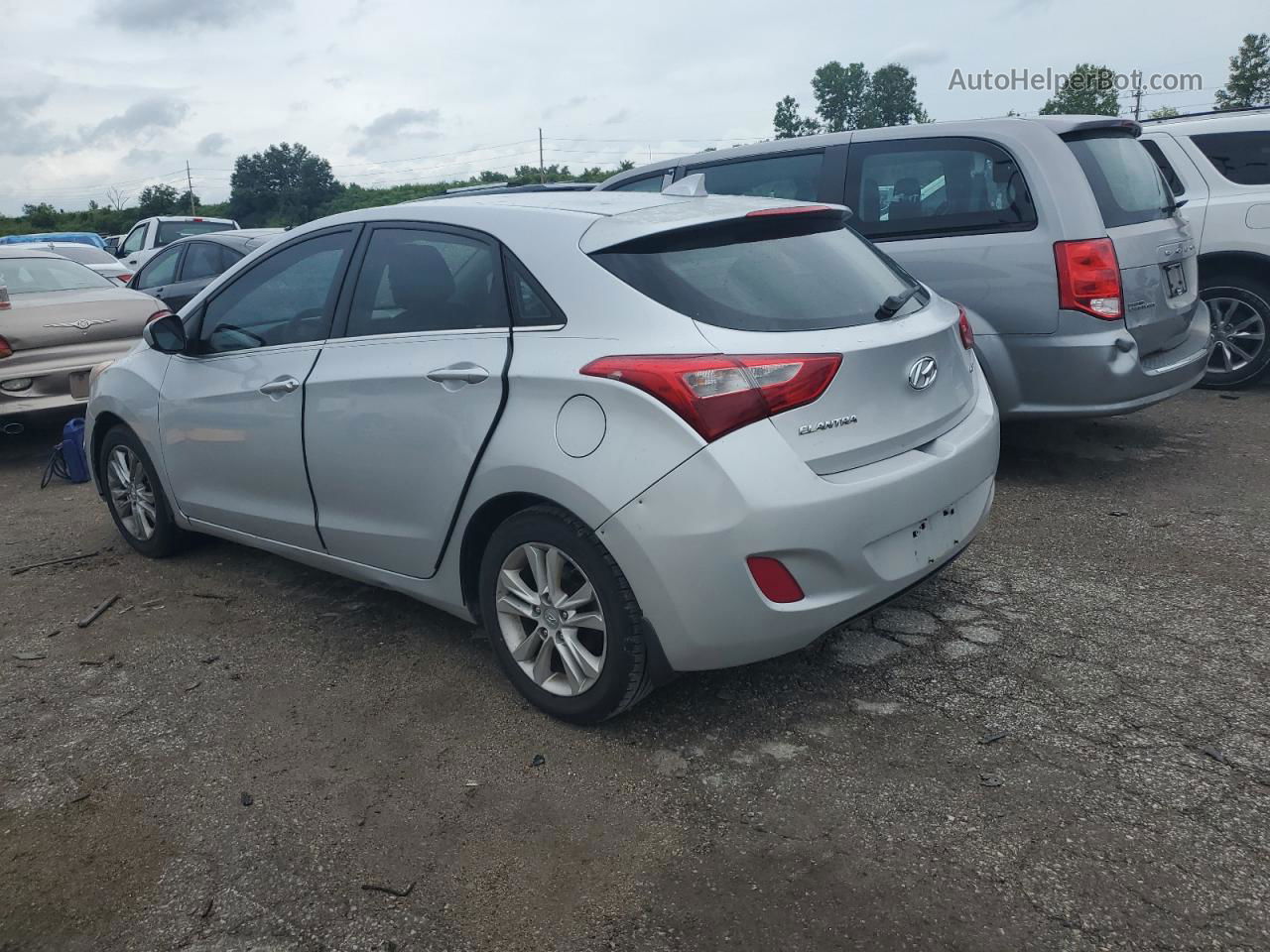 2013 Hyundai Elantra Gt  Silver vin: KMHD35LE5DU032238