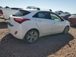 2013 Hyundai Elantra Gt  White vin: KMHD35LE6DU131702