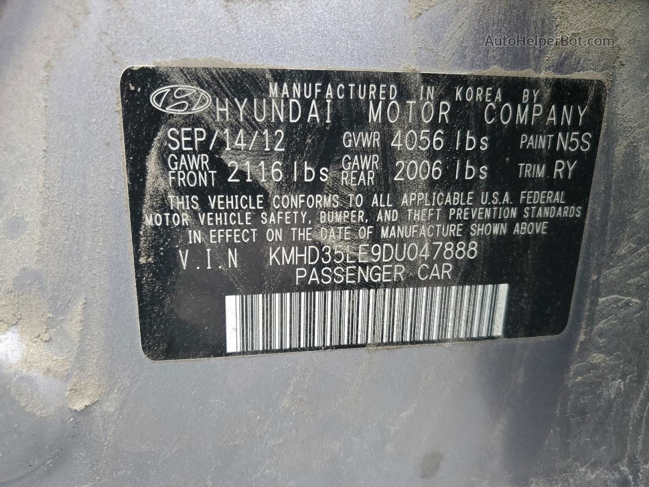 2013 Hyundai Elantra Gt  Silver vin: KMHD35LE9DU047888