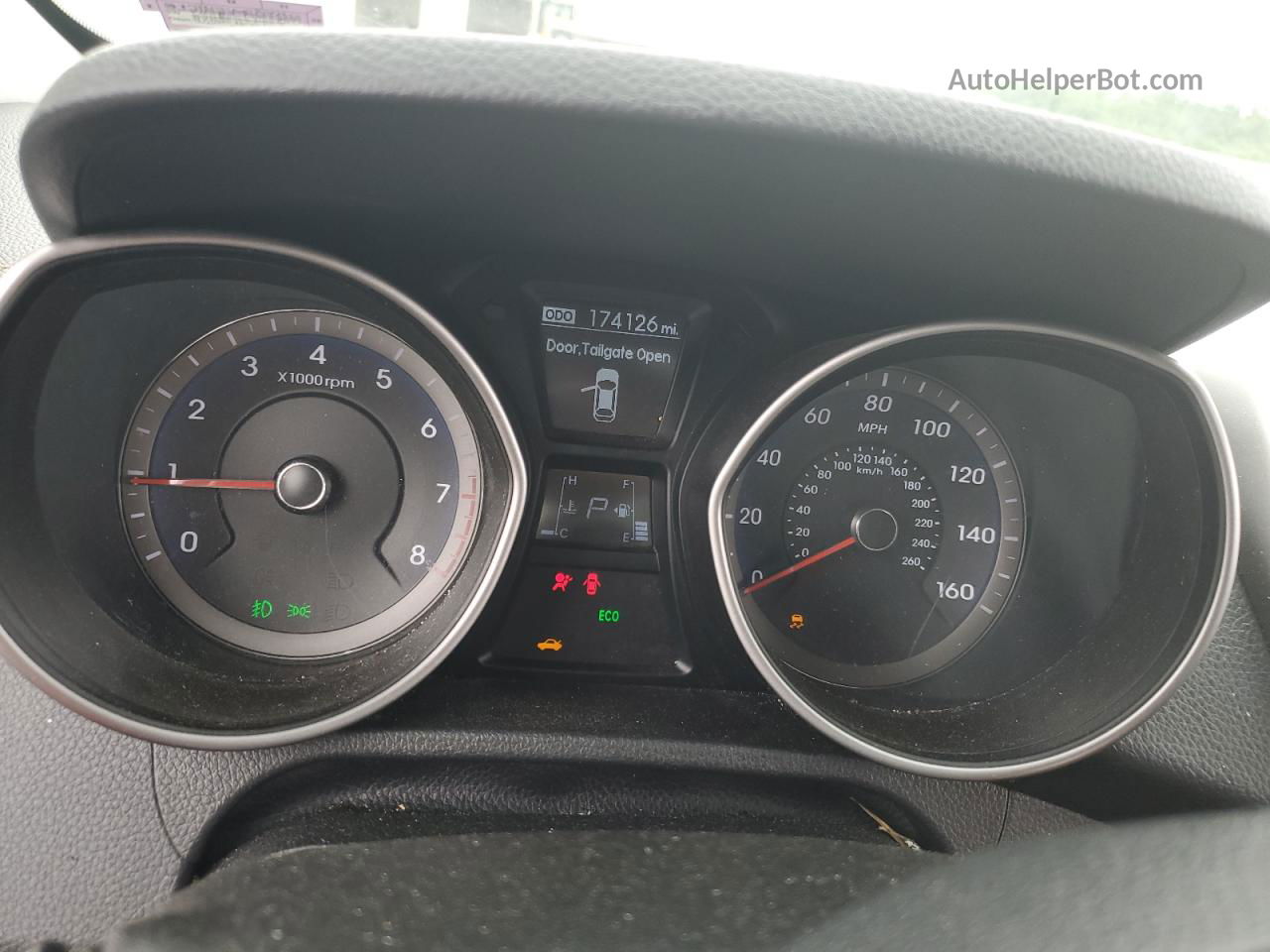 2013 Hyundai Elantra Gt  Silver vin: KMHD35LE9DU047888