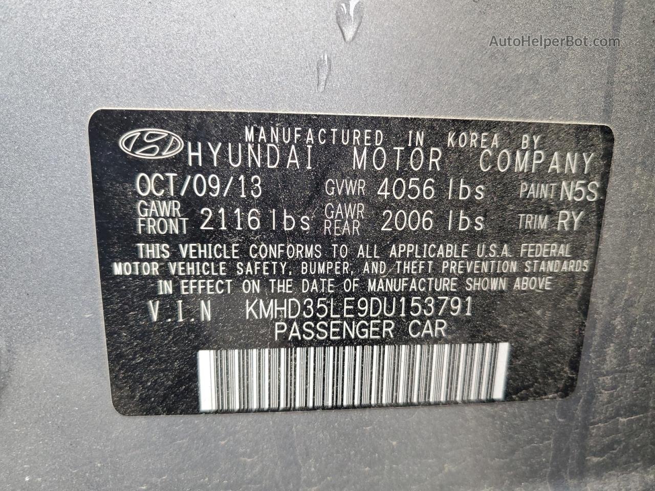 2013 Hyundai Elantra Gt  Silver vin: KMHD35LE9DU153791