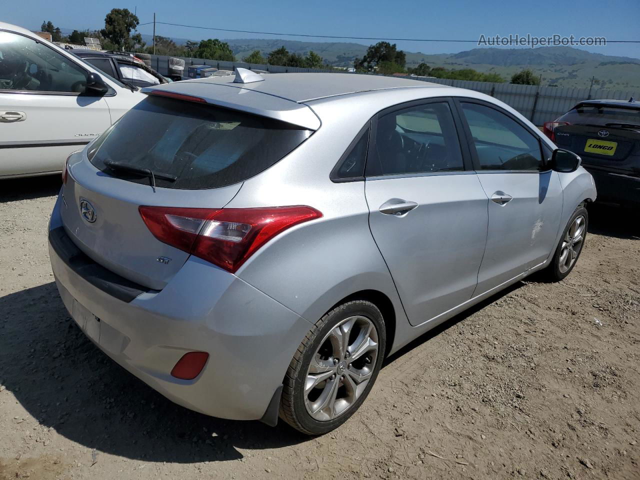 2013 Hyundai Elantra Gt  Silver vin: KMHD35LEXDU073707