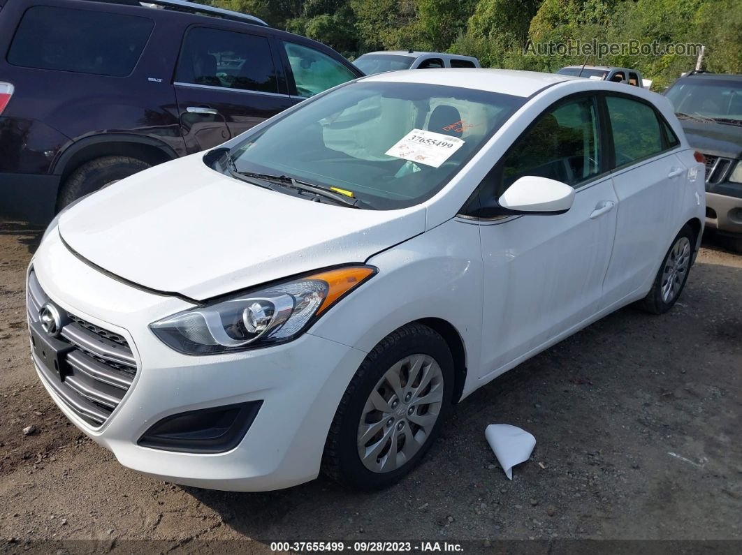 2017 Hyundai Elantra Gt   White vin: KMHD35LH0HU358920