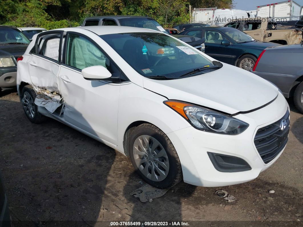 2017 Hyundai Elantra Gt   White vin: KMHD35LH0HU358920