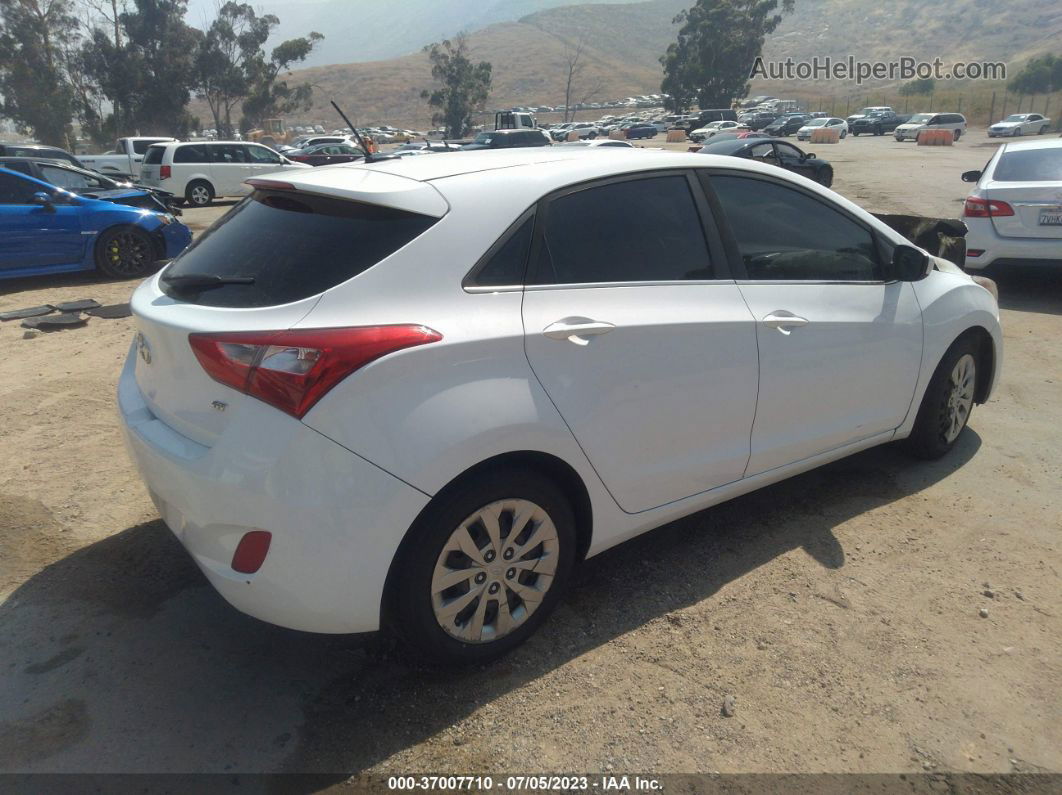 2017 Hyundai Elantra Gt   White vin: KMHD35LH0HU364524