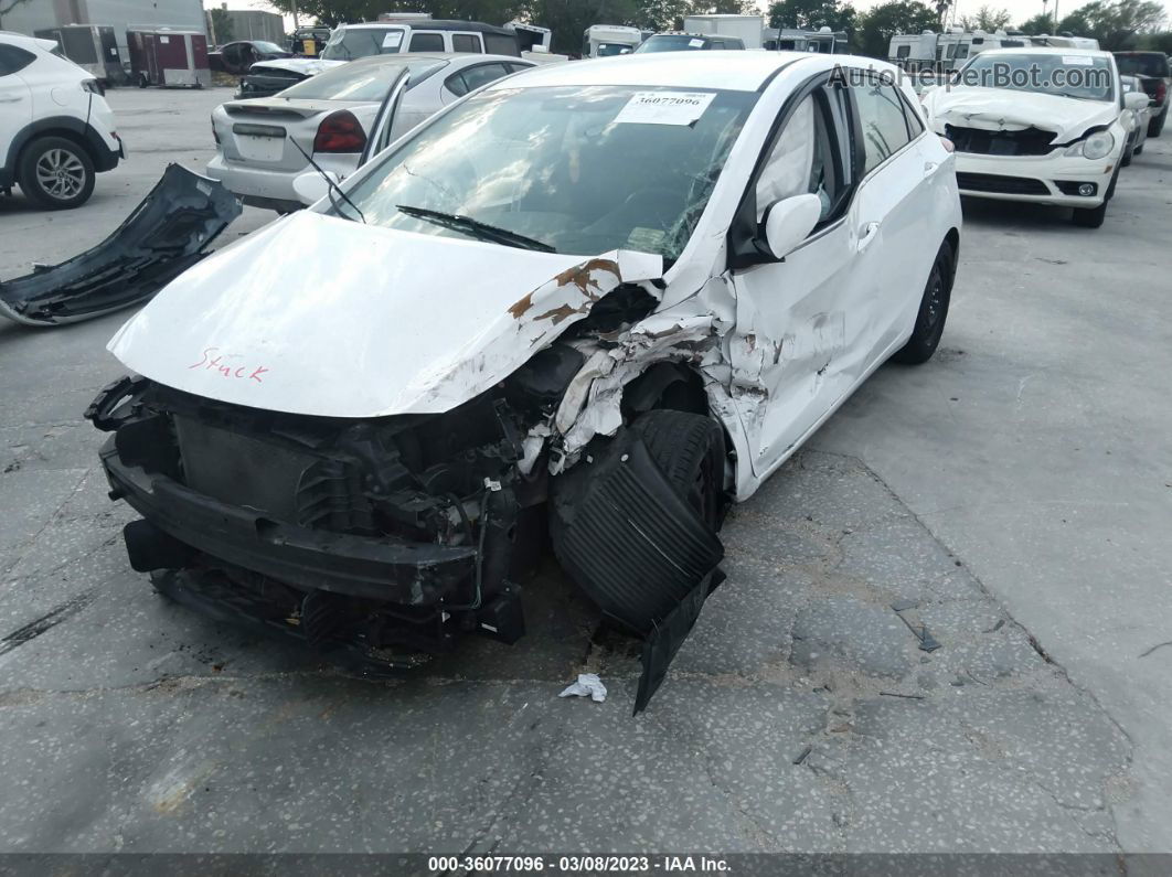 2017 Hyundai Elantra Gt   White vin: KMHD35LH0HU375636