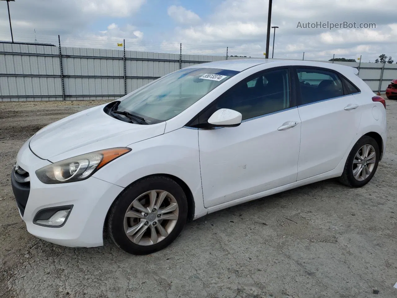 2014 Hyundai Elantra Gt  Белый vin: KMHD35LH1EU158205