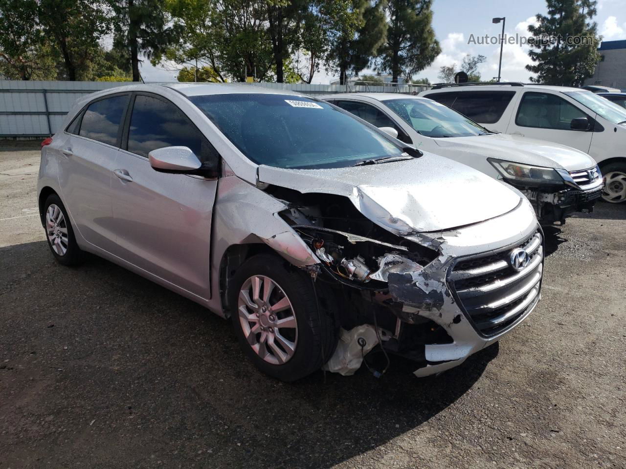 2016 Hyundai Elantra Gt  Silver vin: KMHD35LH1GU252233