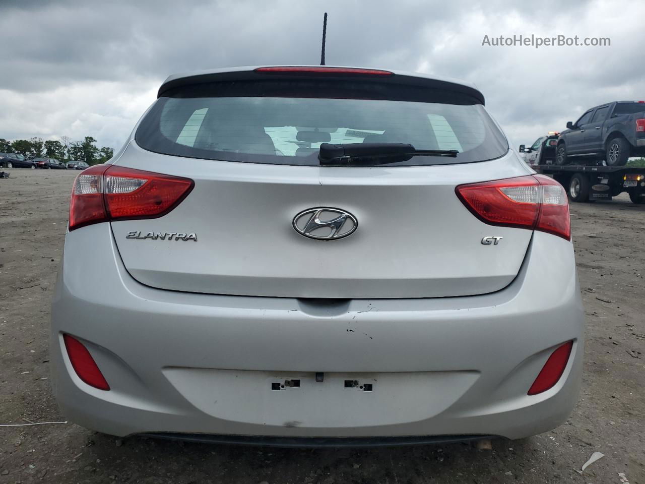 2016 Hyundai Elantra Gt  Silver vin: KMHD35LH1GU313984