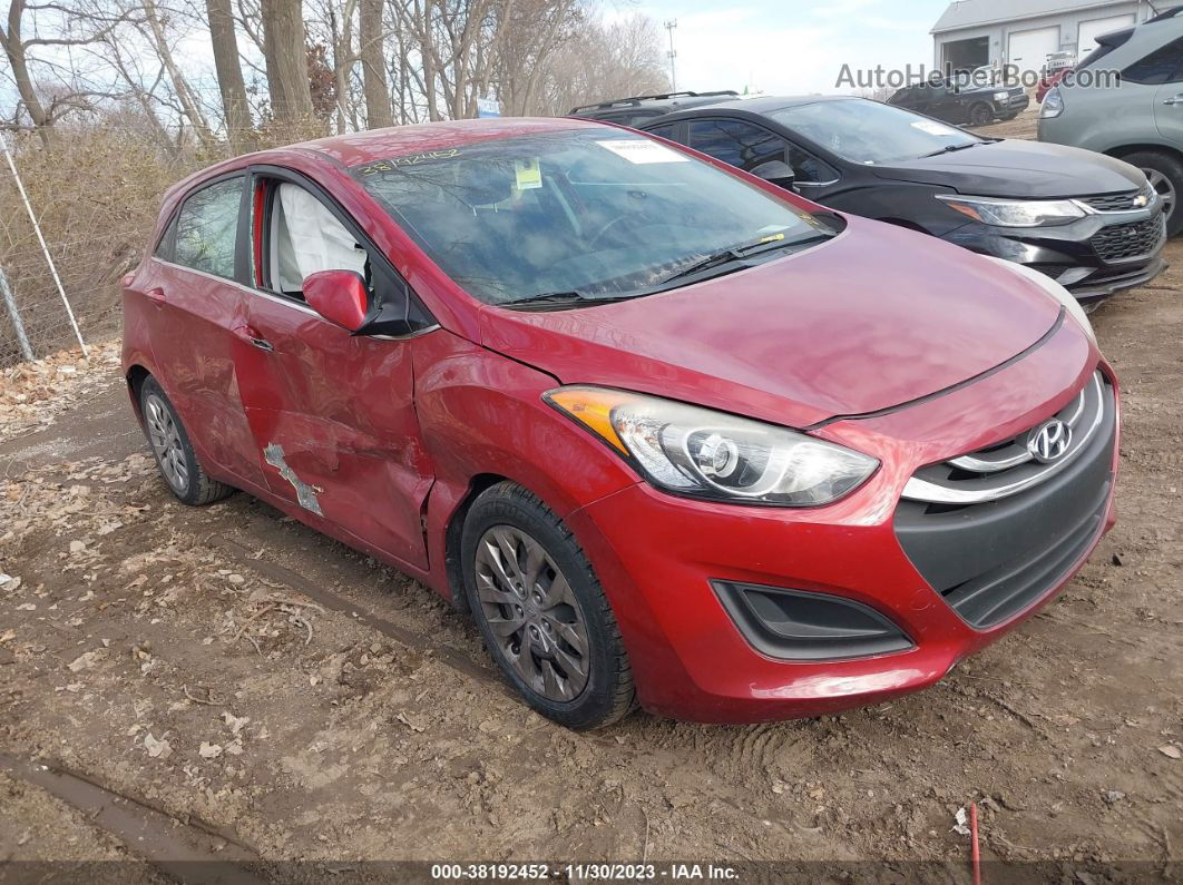 2017 Hyundai Elantra Gt Red vin: KMHD35LH1HU374172