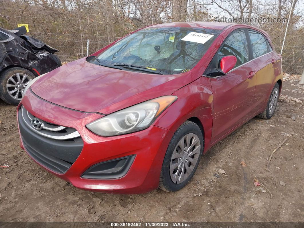 2017 Hyundai Elantra Gt Red vin: KMHD35LH1HU374172