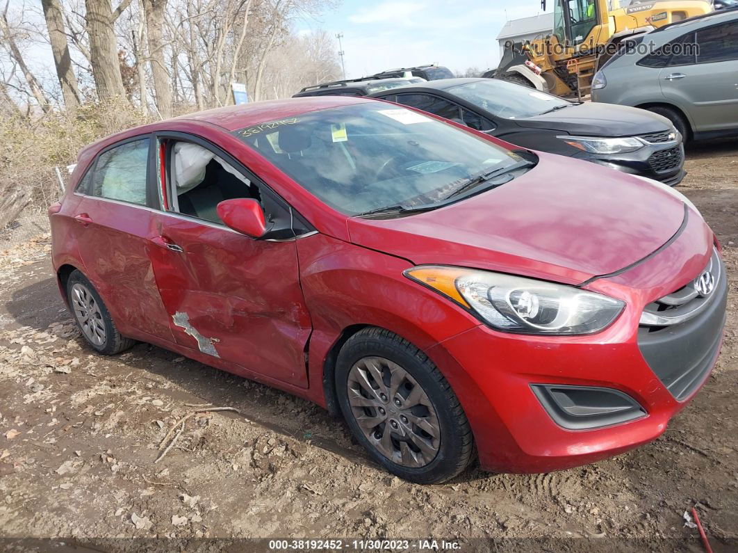 2017 Hyundai Elantra Gt Red vin: KMHD35LH1HU374172