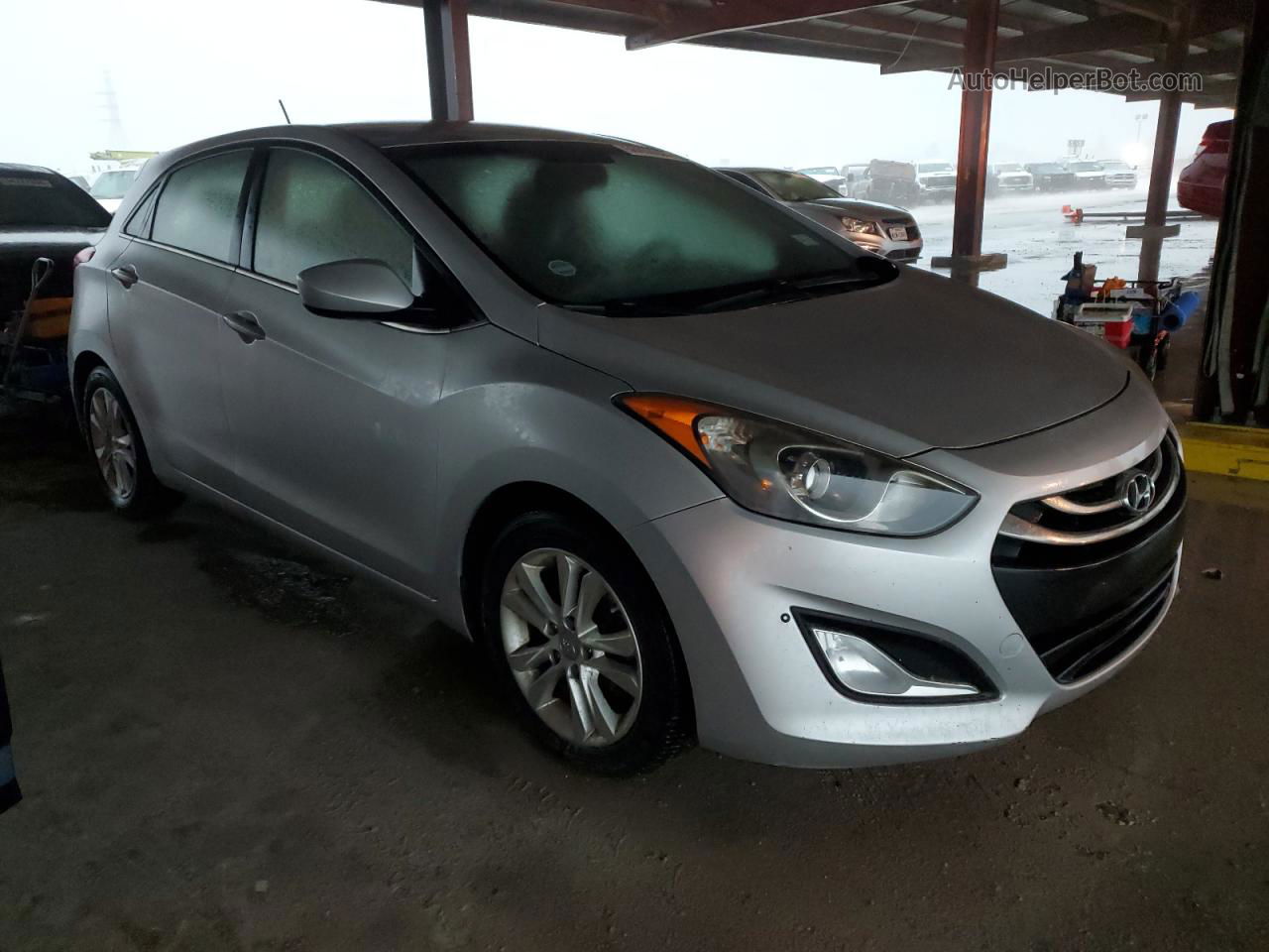 2014 Hyundai Elantra Gt  Silver vin: KMHD35LH2EU184781