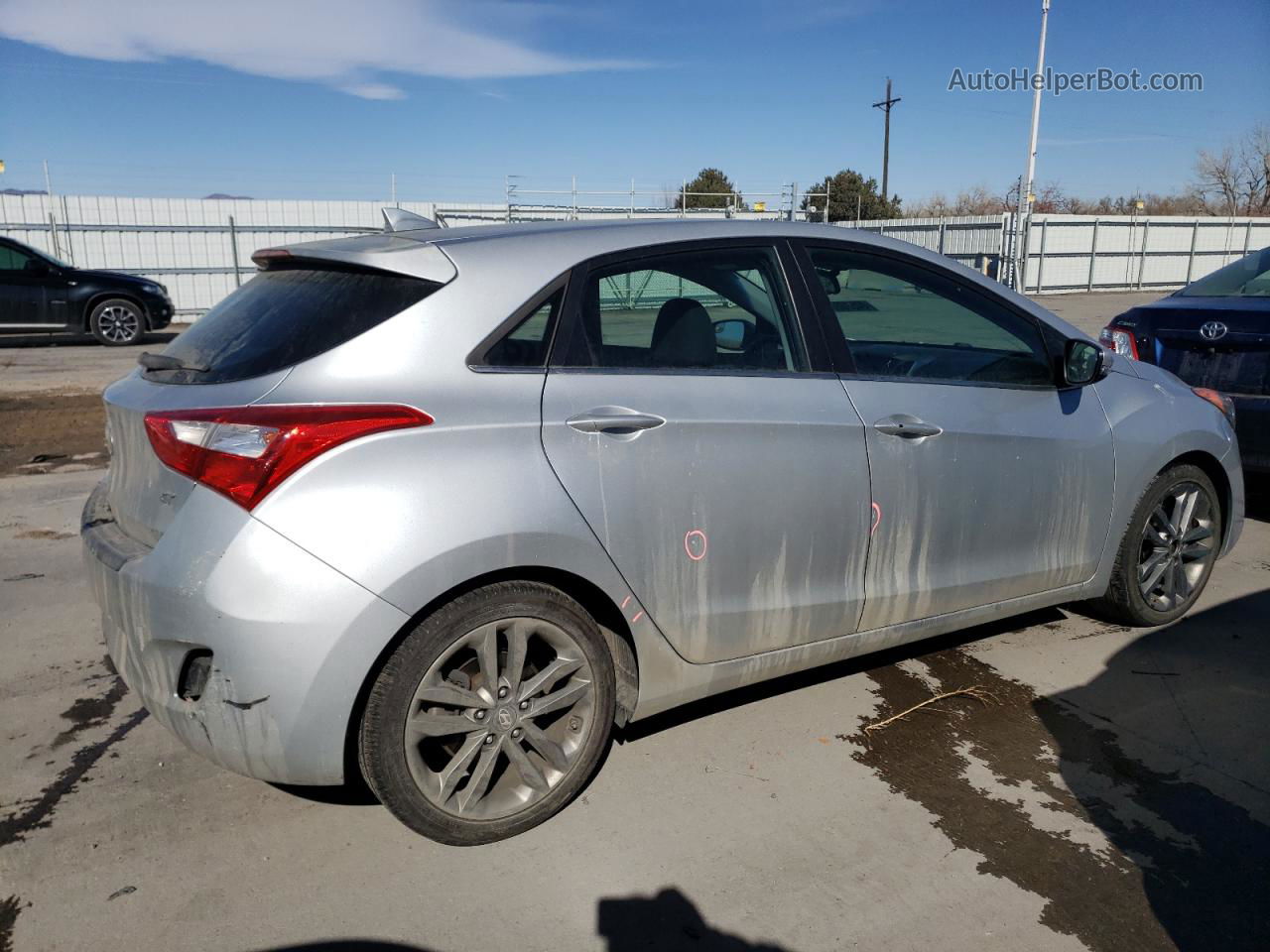 2016 Hyundai Elantra Gt  Silver vin: KMHD35LH2GU284382