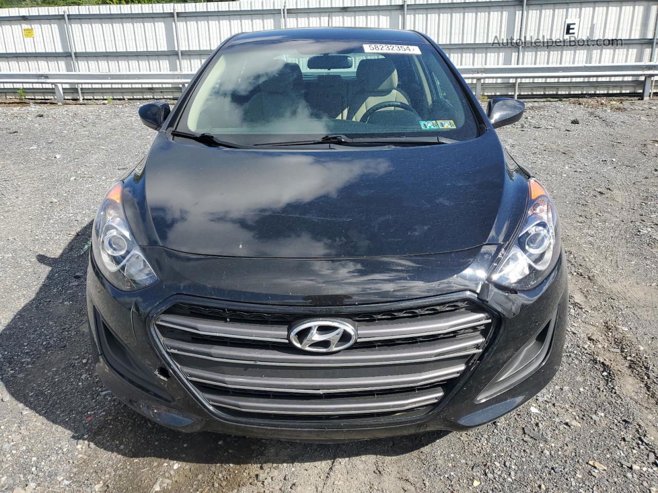 2016 Hyundai Elantra Gt  Black vin: KMHD35LH2GU313668