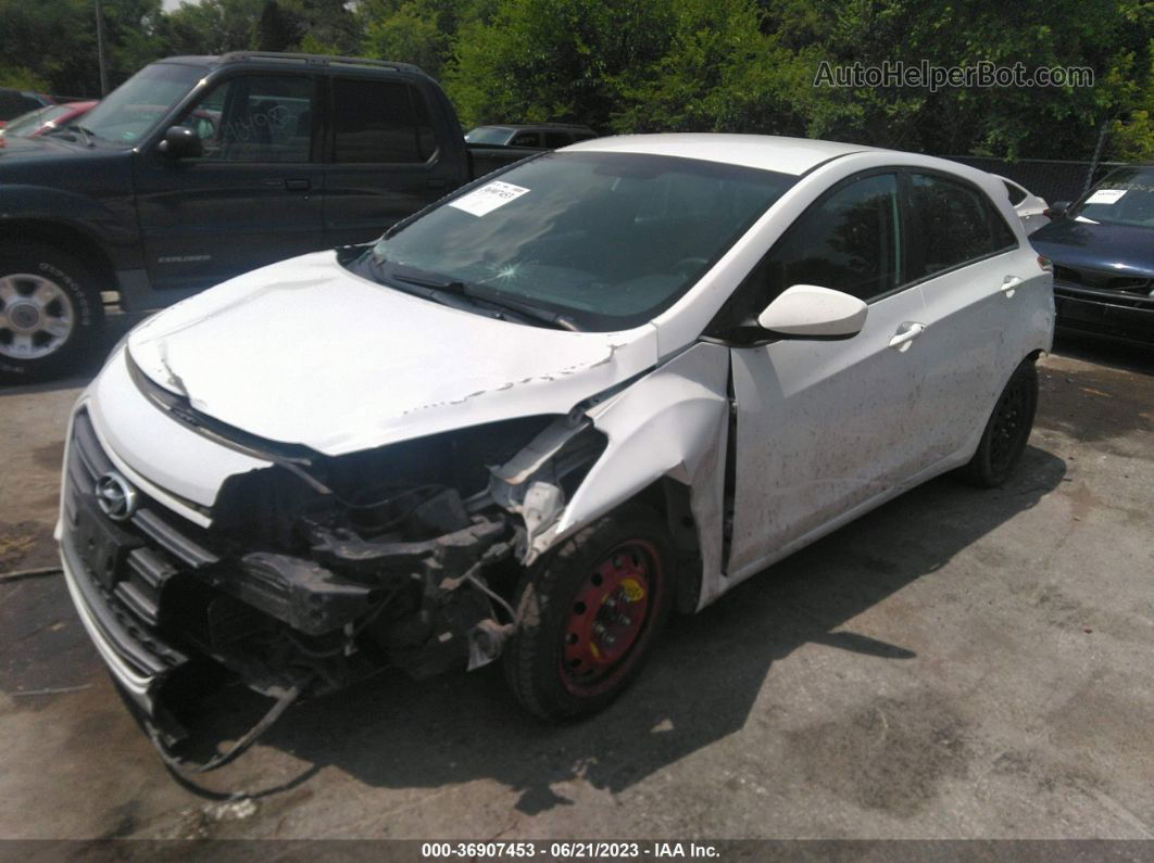 2017 Hyundai Elantra Gt   White vin: KMHD35LH3HU370852