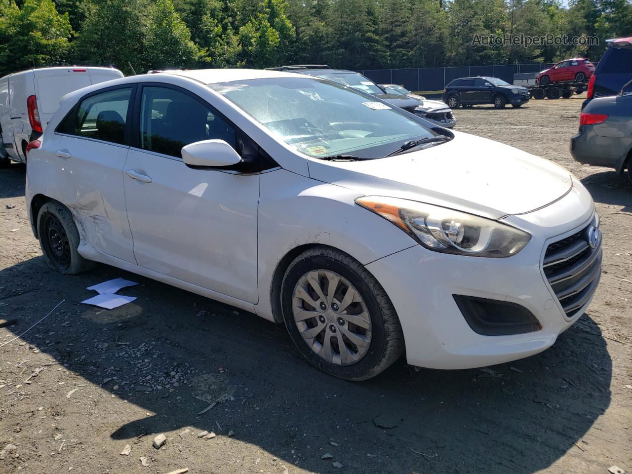 2016 Hyundai Elantra Gt  White vin: KMHD35LH4GU304924