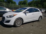 2016 Hyundai Elantra Gt  White vin: KMHD35LH4GU304924