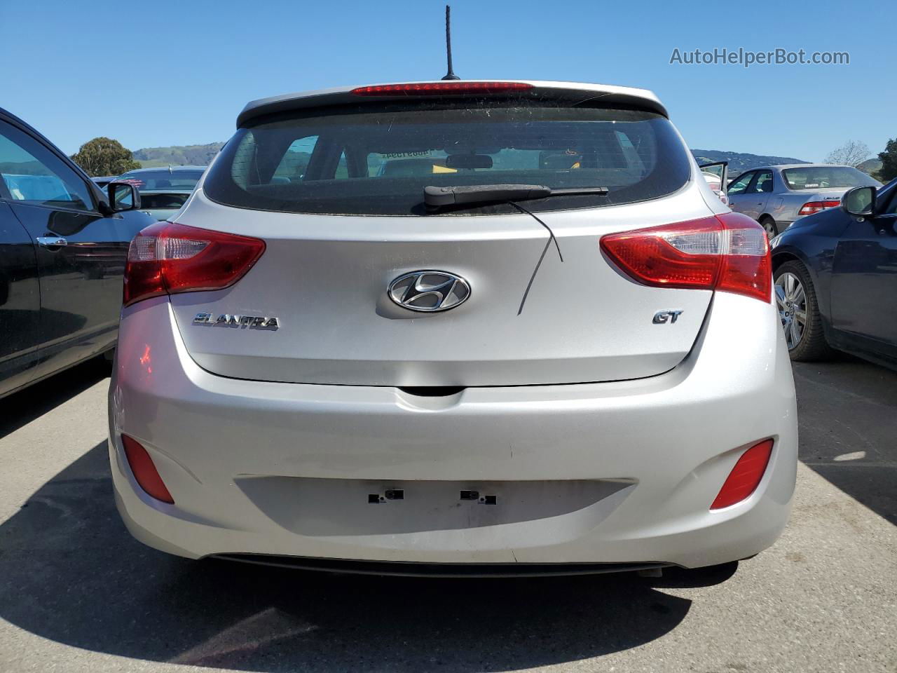 2016 Hyundai Elantra Gt  Silver vin: KMHD35LH4GU309136