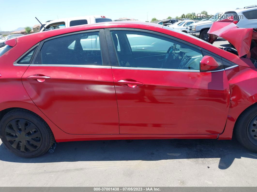 2017 Hyundai Elantra Gt Red vin: KMHD35LH4HU379625