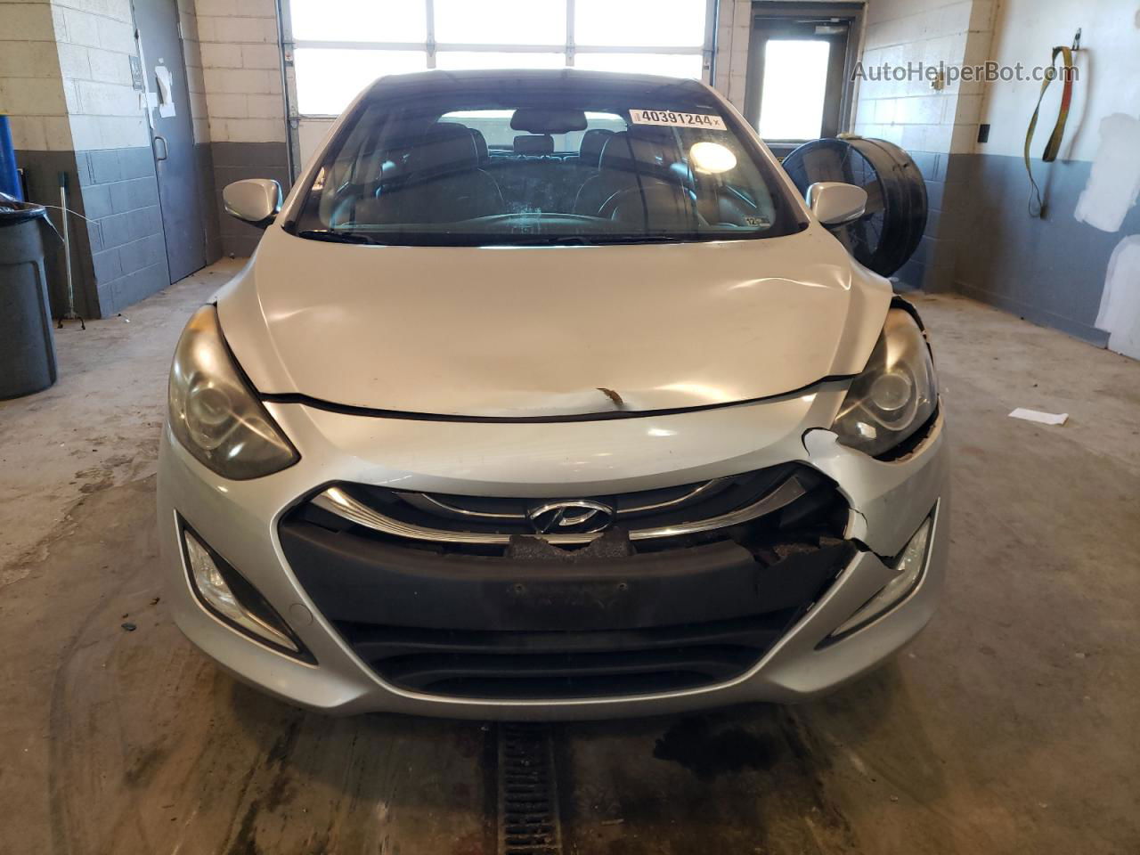 2014 Hyundai Elantra Gt  Серебряный vin: KMHD35LH5EU202674