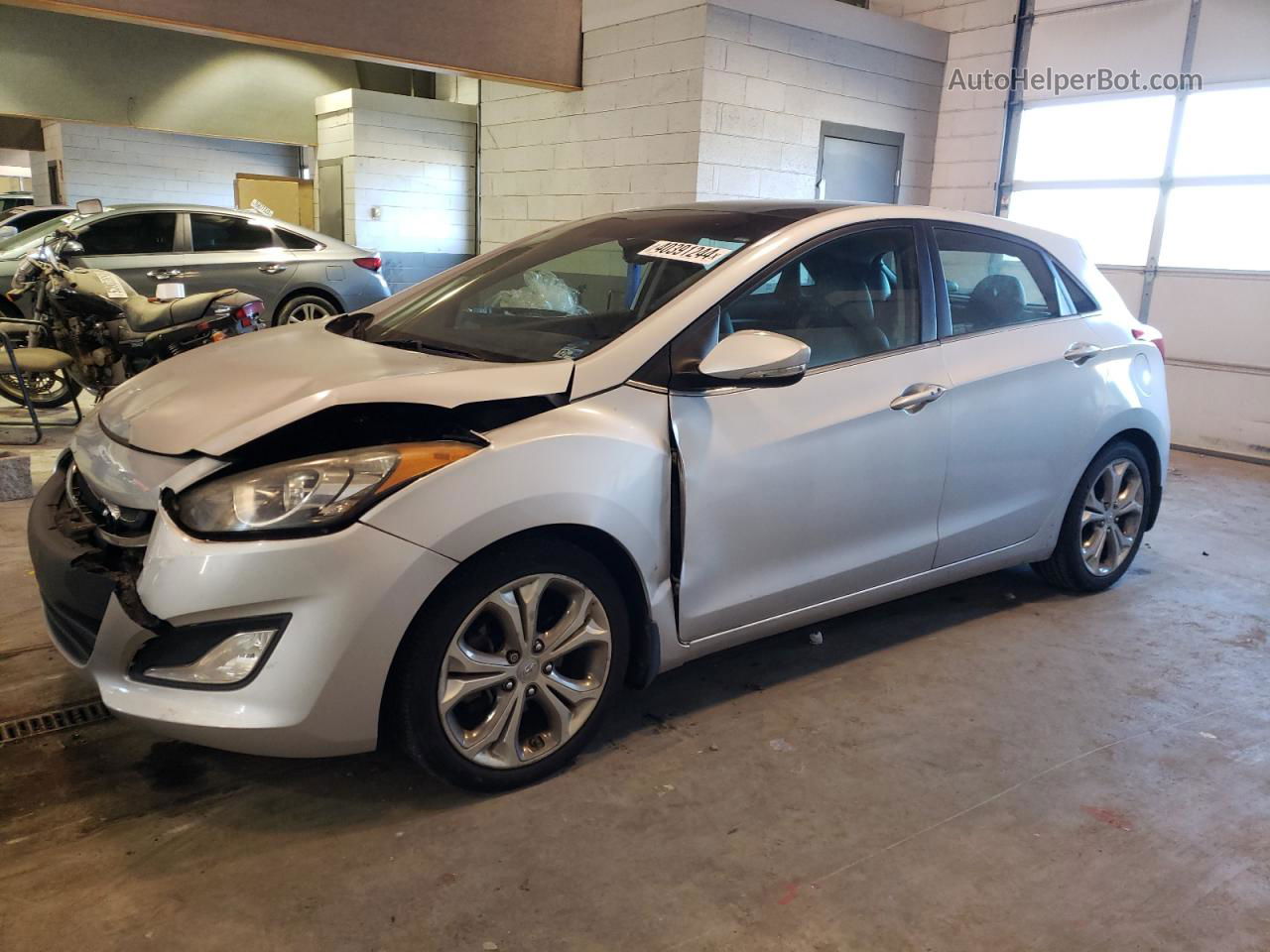 2014 Hyundai Elantra Gt  Silver vin: KMHD35LH5EU202674