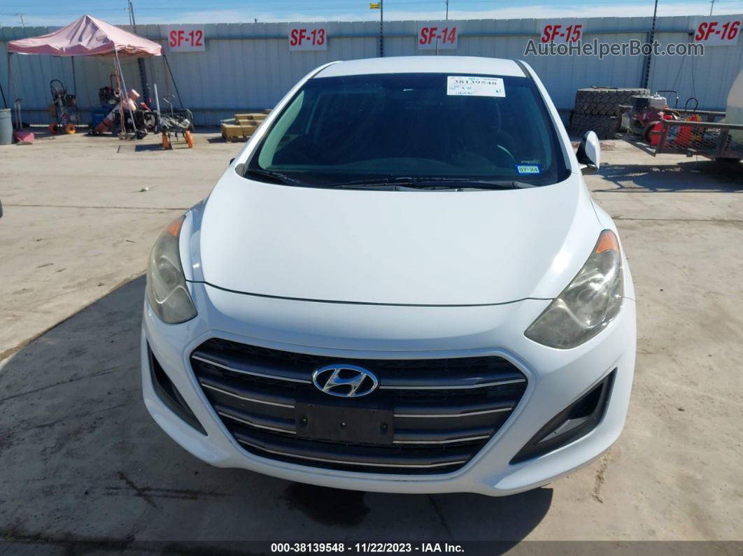 2017 Hyundai Elantra Gt White vin: KMHD35LH5HU350053