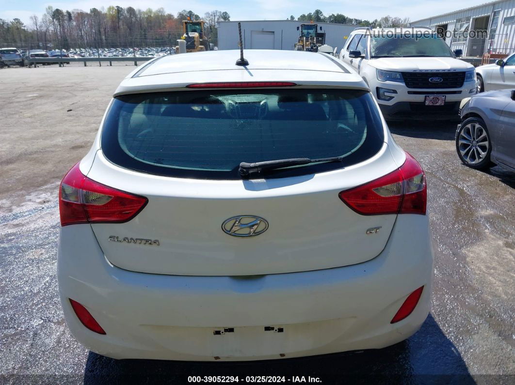 2017 Hyundai Elantra Gt   White vin: KMHD35LH5HU376930