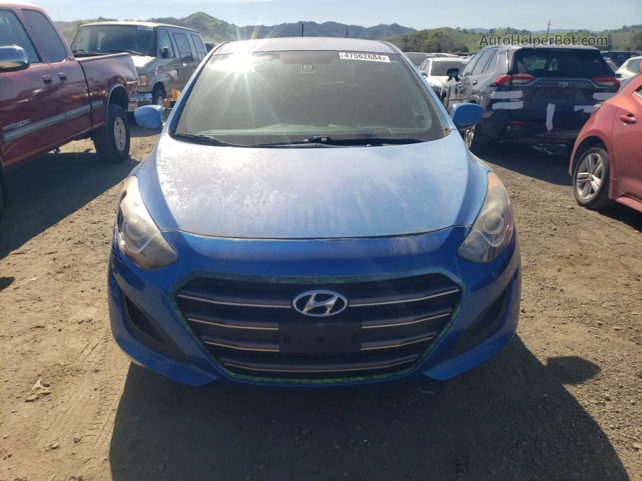 2017 Hyundai Elantra Gt  Two Tone vin: KMHD35LH5HU380265