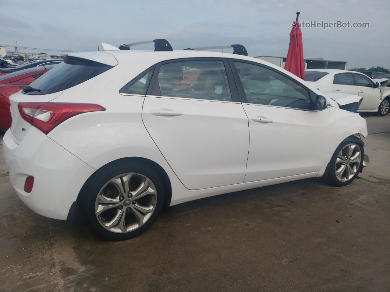 2014 Hyundai Elantra Gt  White vin: KMHD35LH7EU161996