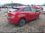 2017 Hyundai Elantra Gt   Red vin: KMHD35LH7HU377898