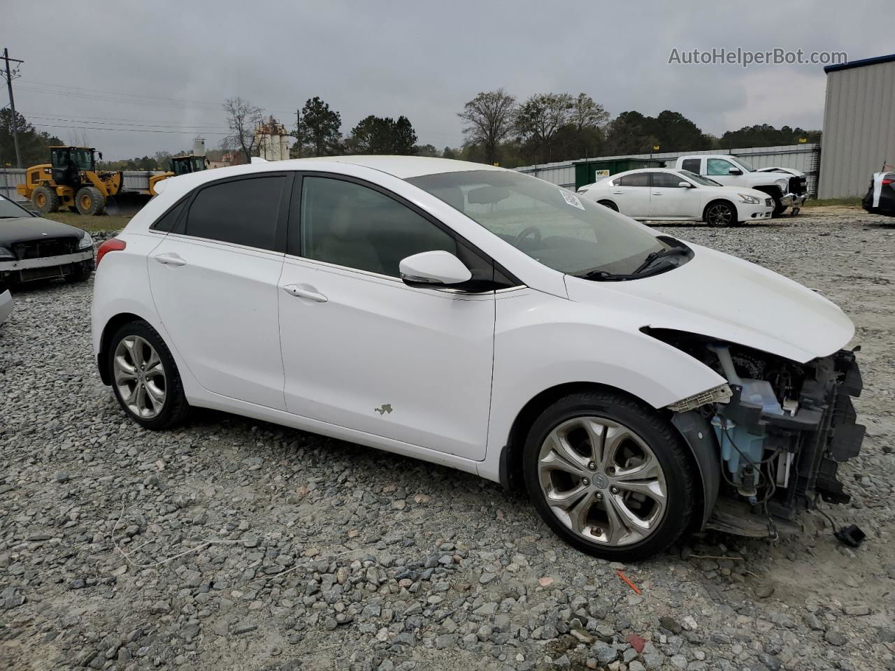 2014 Hyundai Elantra Gt  White vin: KMHD35LH9EU197477