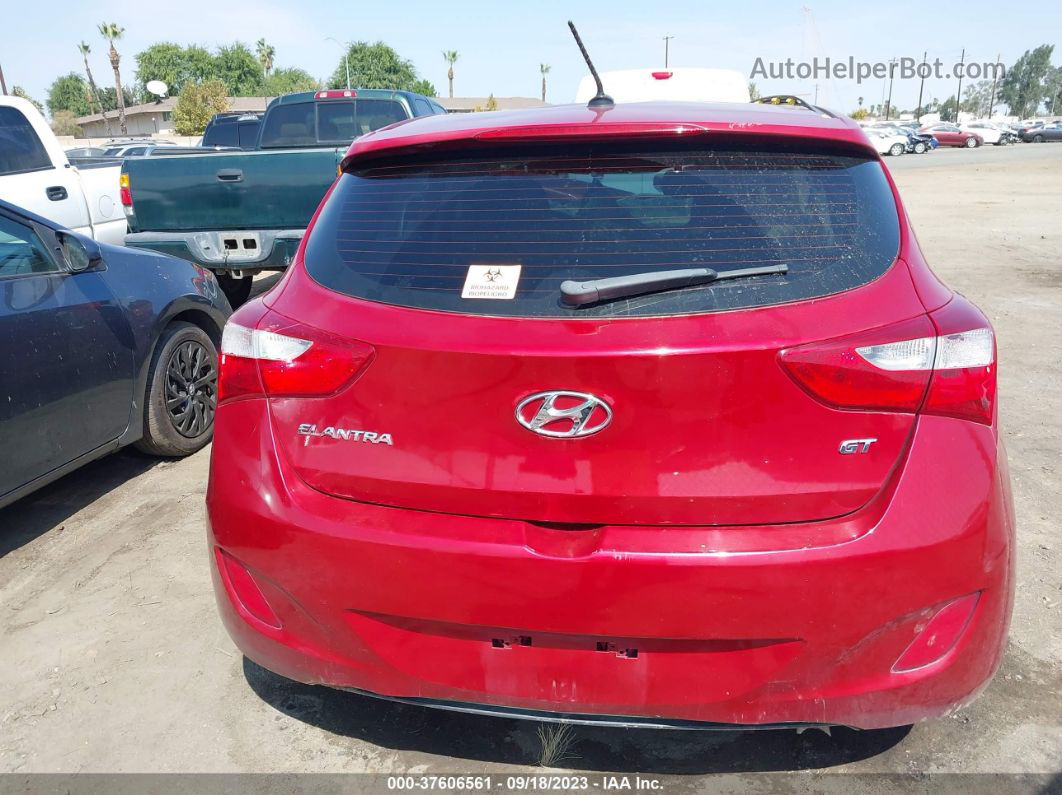 2017 Hyundai Elantra Gt Red vin: KMHD35LH9HU382469