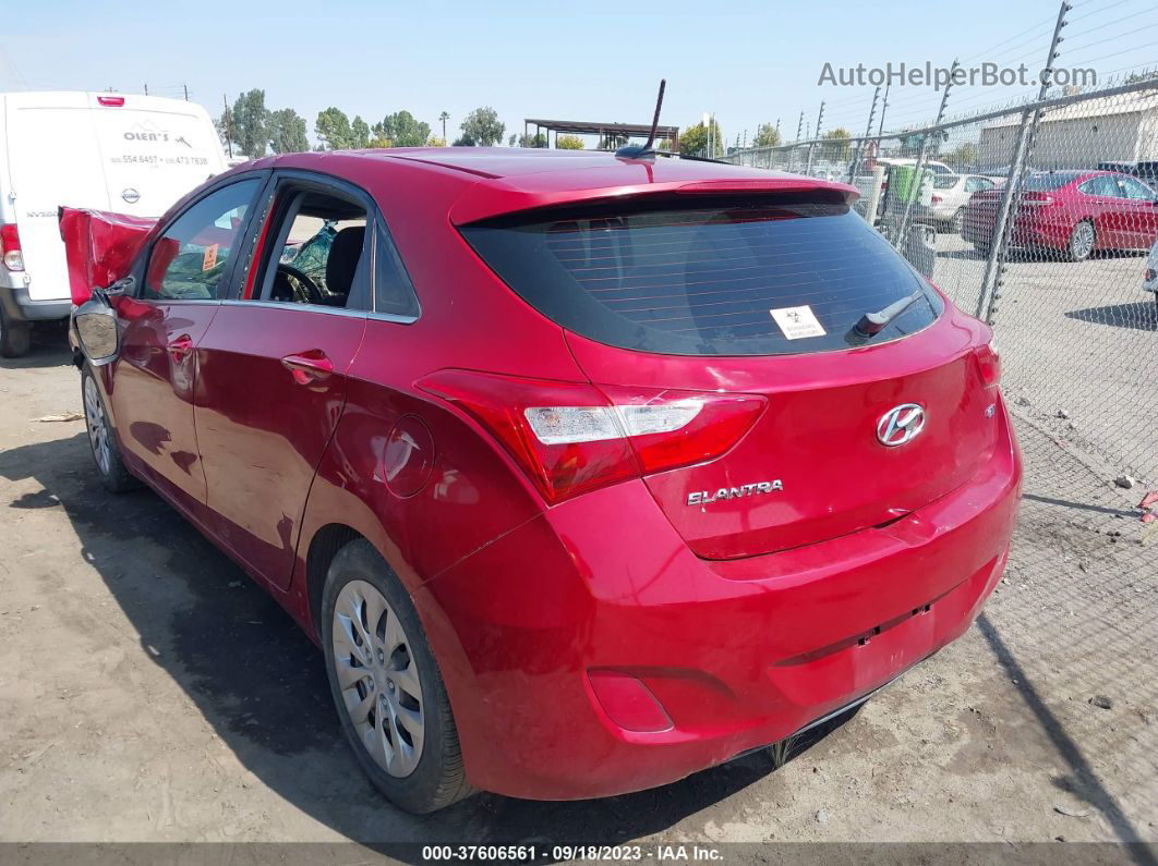 2017 Hyundai Elantra Gt Red vin: KMHD35LH9HU382469