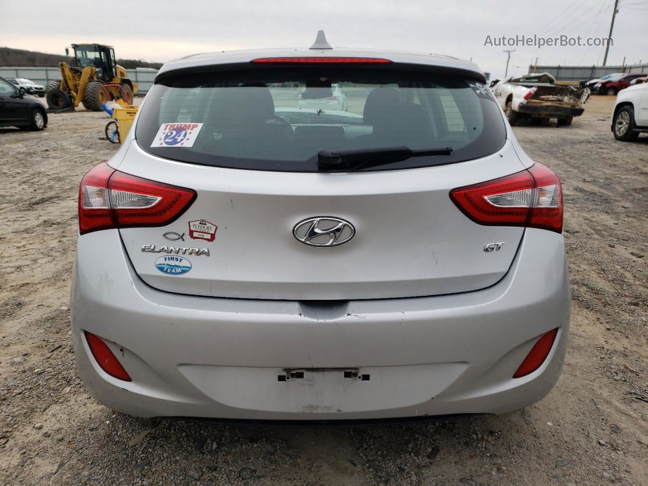 2014 Hyundai Elantra Gt  Silver vin: KMHD35LHXEU208017