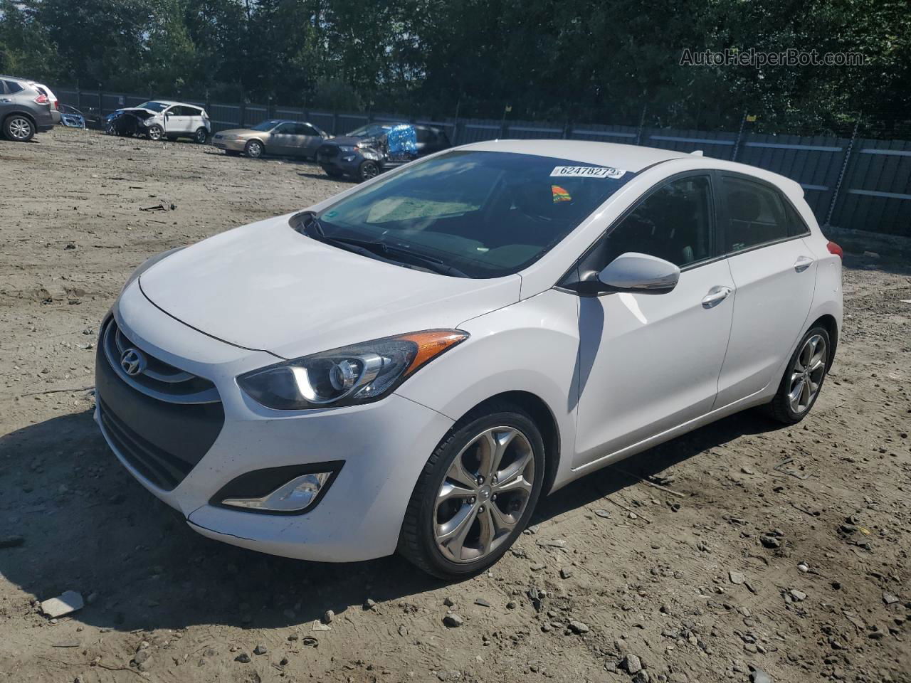 2014 Hyundai Elantra Gt  Белый vin: KMHD35LHXEU211144