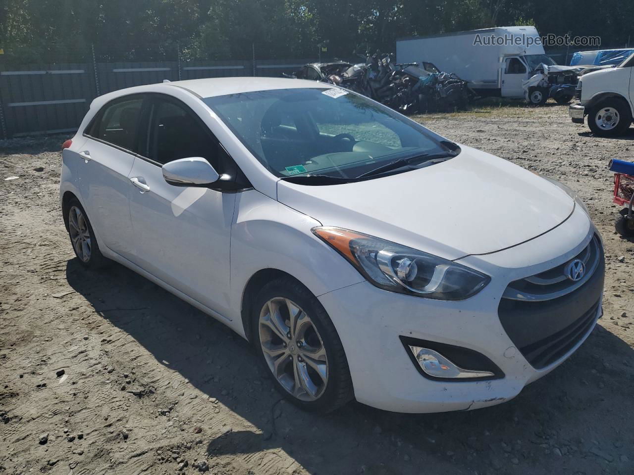 2014 Hyundai Elantra Gt  Белый vin: KMHD35LHXEU211144