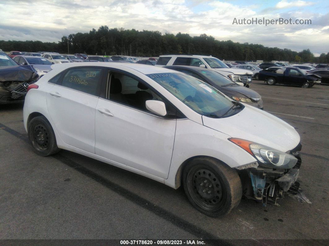 2017 Hyundai Elantra Gt White vin: KMHD35LHXHU374235