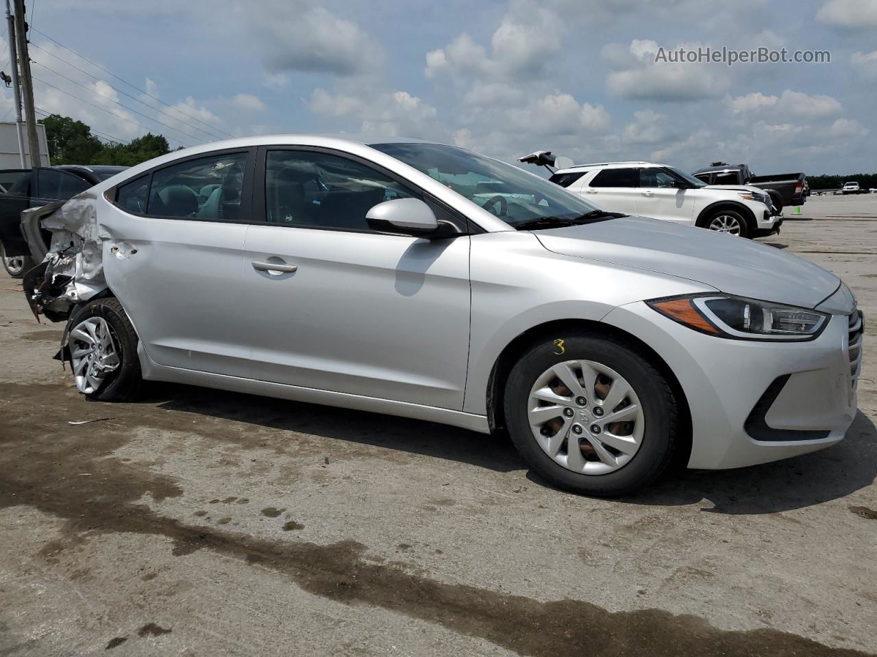 2017 Hyundai Elantra Se Silver vin: KMHD74LF0HU112592