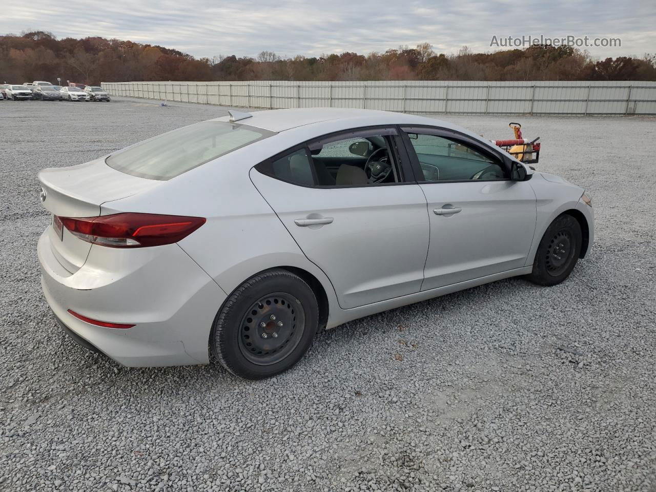 2017 Hyundai Elantra Se Silver vin: KMHD74LF0HU342505