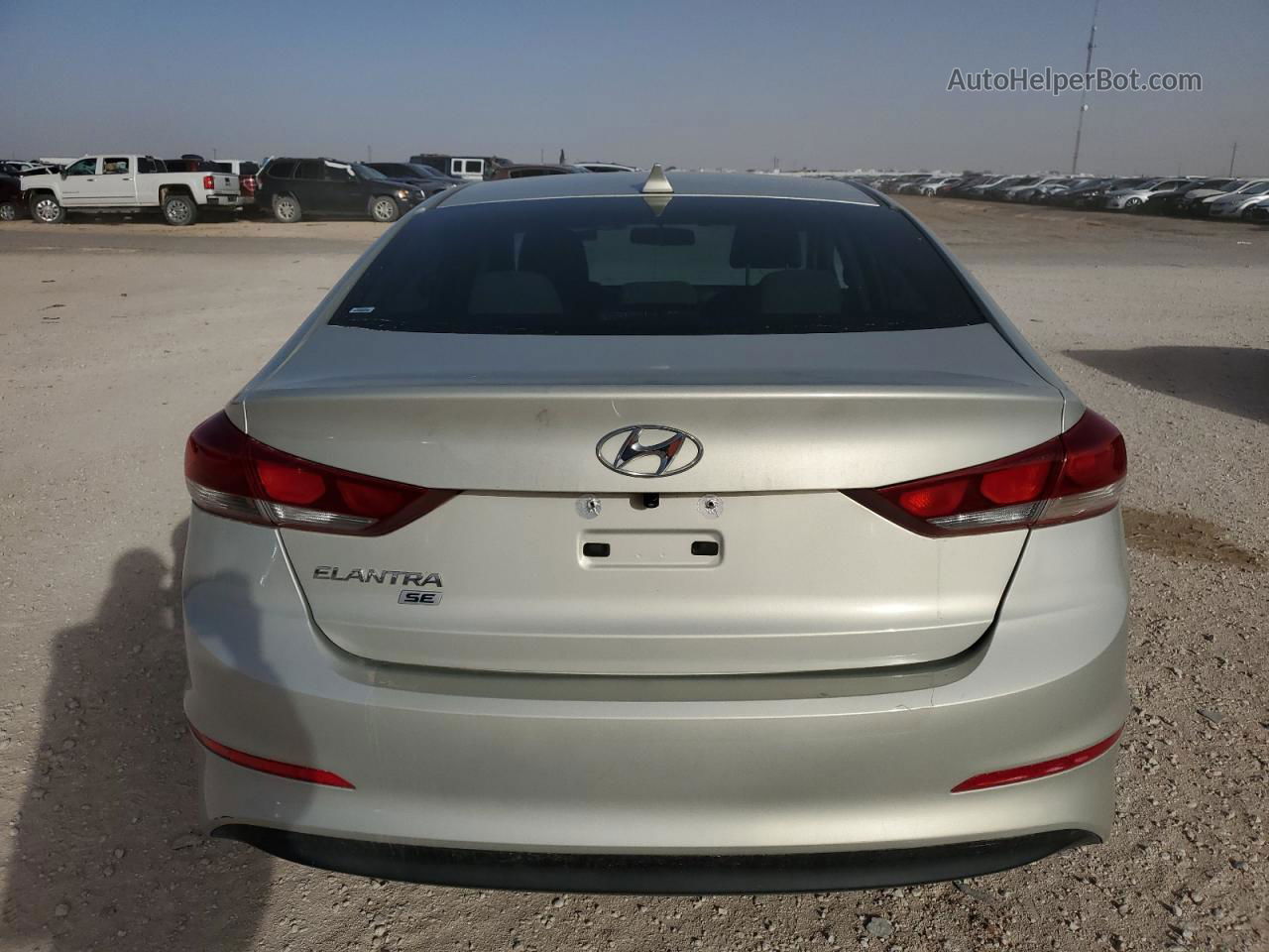 2017 Hyundai Elantra Se Cream vin: KMHD74LF0HU392014