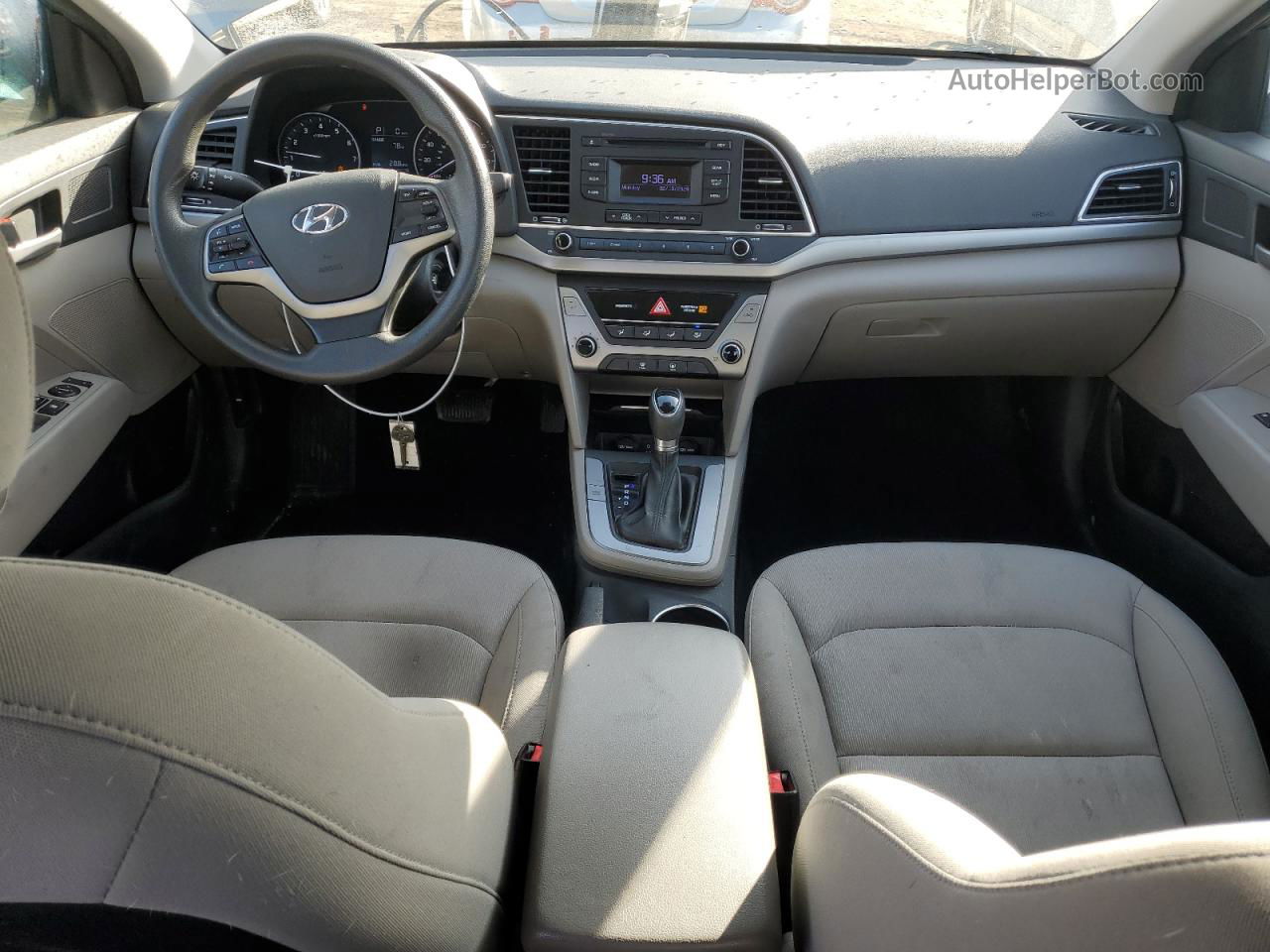 2018 Hyundai Elantra Se Серебряный vin: KMHD74LF0JU623502