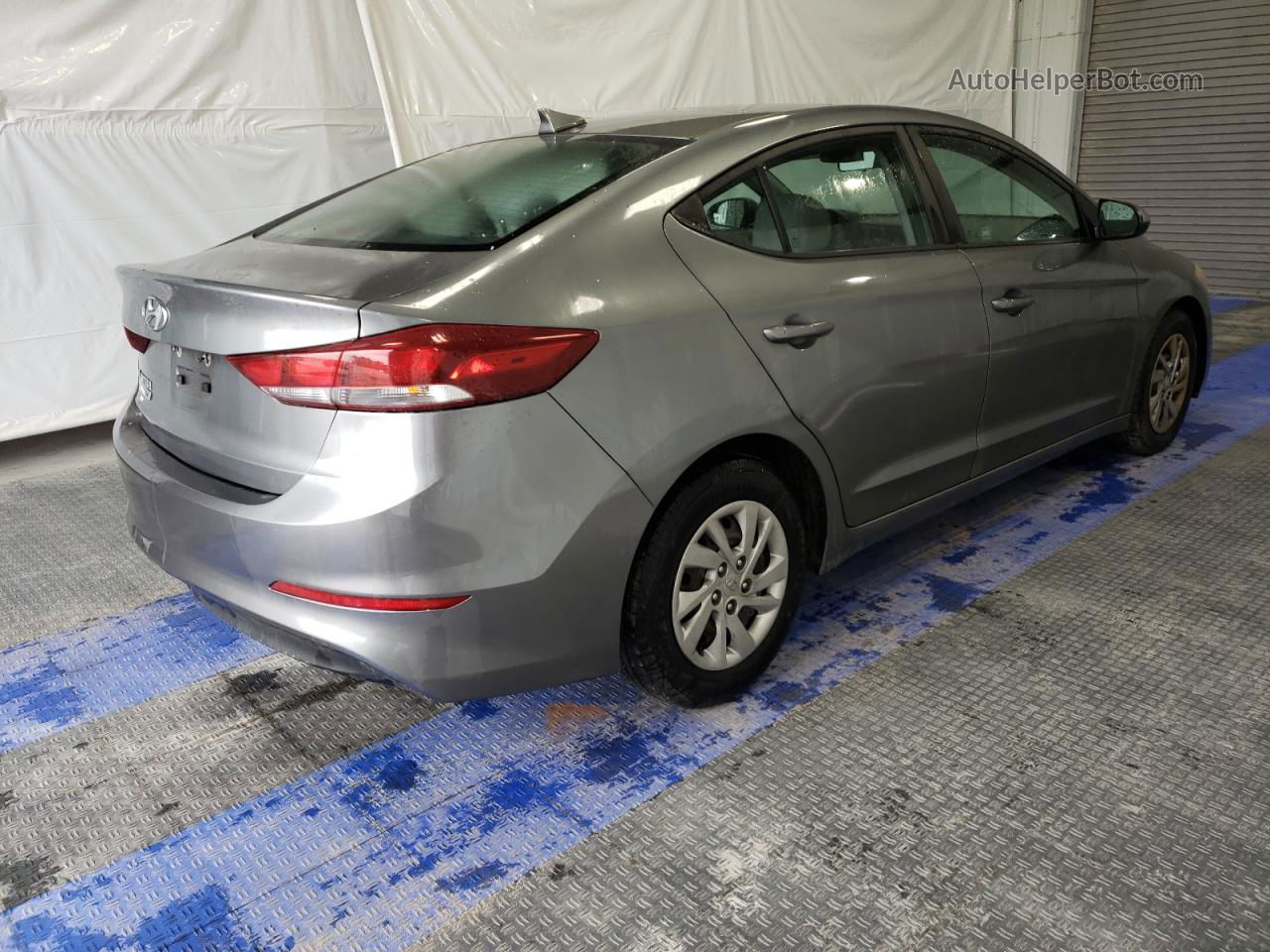 2017 Hyundai Elantra Se Gray vin: KMHD74LF1HU076928