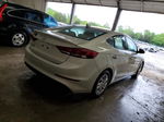 2017 Hyundai Elantra Se Beige vin: KMHD74LF4HU399886