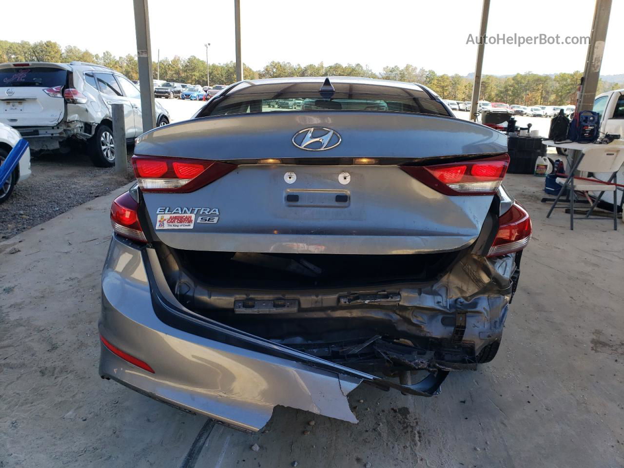 2017 Hyundai Elantra Se Gray vin: KMHD74LF5HU368839